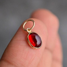 Mozambique Garnet Oval 18k Solid Gold Charm Pendant Natural Gemstone Necklace