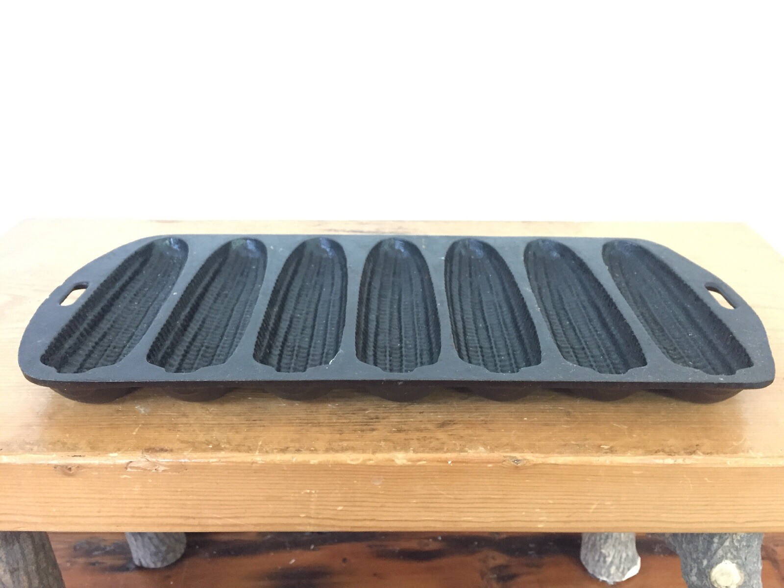 Vintage Lodge No 27C Cast Iron Cornbread Corn Stick Shaped Muffin