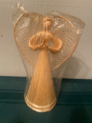 Natural 10  Abaca Corn Husk Cone Praying Angel Made in Philippines