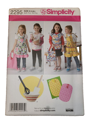 Simplicity Kids Kitchen Aprons & Accessories Sewing Pattern 2295 Size S-L