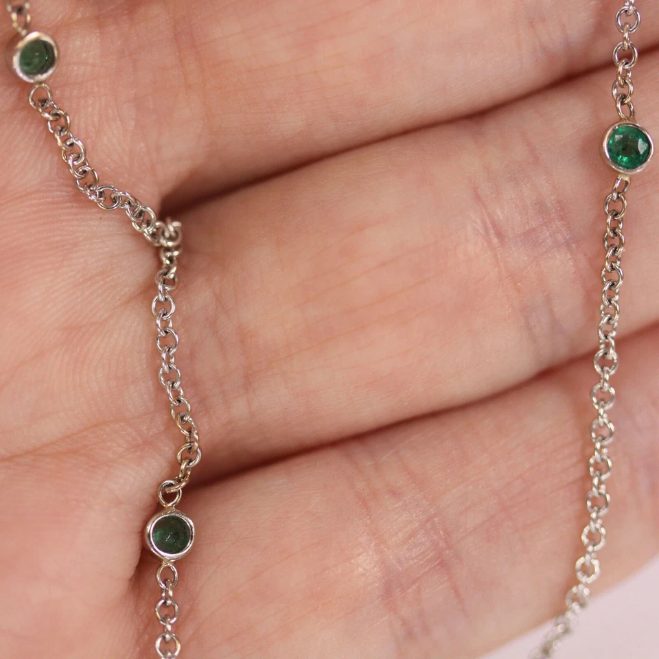 Juego de 4 collar de estación de oro blanco 14k sólido esmeralda verde bisel natural de 0,25 quilates Foto 2 de 4