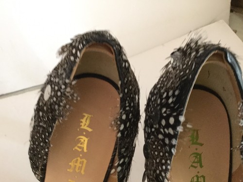 L.A.M.B Lesley Leather /Feathers Black Pump Sandals Shoes US Women's S.10M - Picture 11 of 12