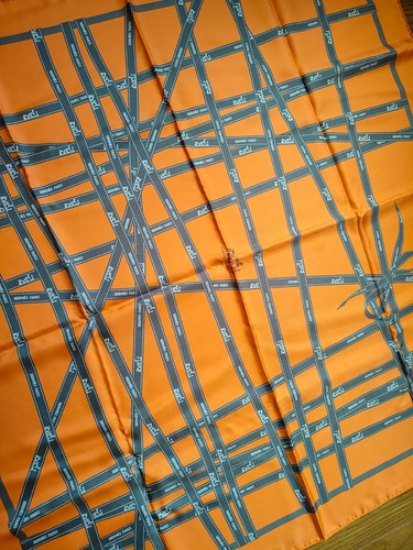 Hermes Scarf Bolduc Stole Orange Bow Jean Louis Dumas Silk Auth 90 cm 36" - Picture 13 of 15