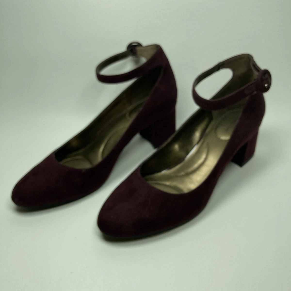 Bandolino cheap suede pumps