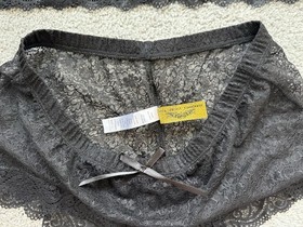 Just Sexy Lingerie Lace Cami & PJ Short Set Black, Large - MSRP $86