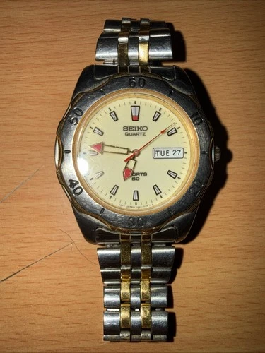 Vintage Seiko Sports 50 Watch - 39mm Luminous Dial, Two Tone, Date & Day