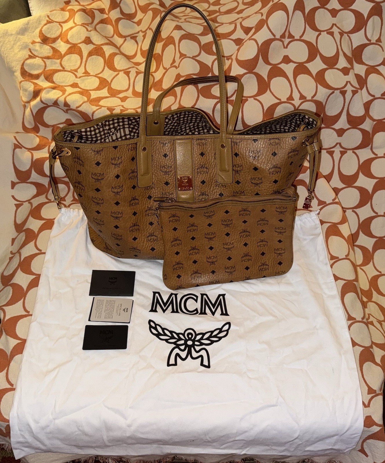 MCM Large Reversible Liz Shopper Tote In Visetos Cognac -- Very good condition