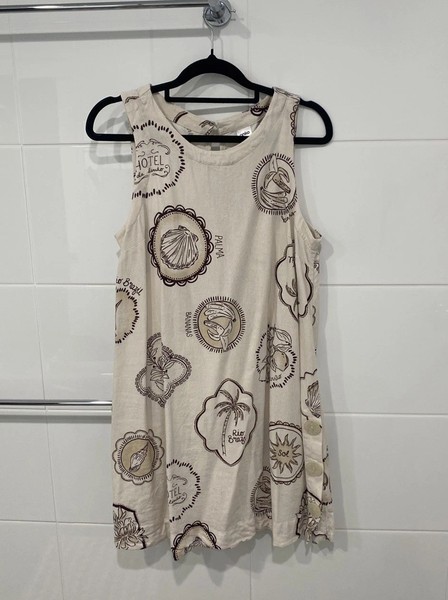 Anko Size 8 Linen Blend Beige holiday patterned mini Shift Dress button detail