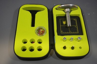 PROVO CRAFT Silent Setter Eyelet Setter Tool in Zip Case Incl. Eyelets & Base