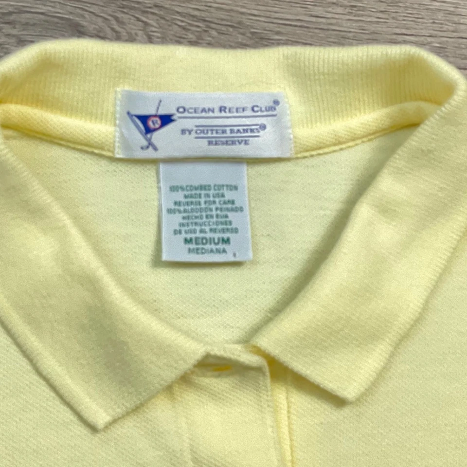 Camisa polo Ocean Reef Club para mujer mediana amarilla Outer Banks Reserve golf informal Foto 4 de 4