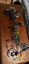 Mathews Triax 28 in axle to axle 70lb 28 inch draw