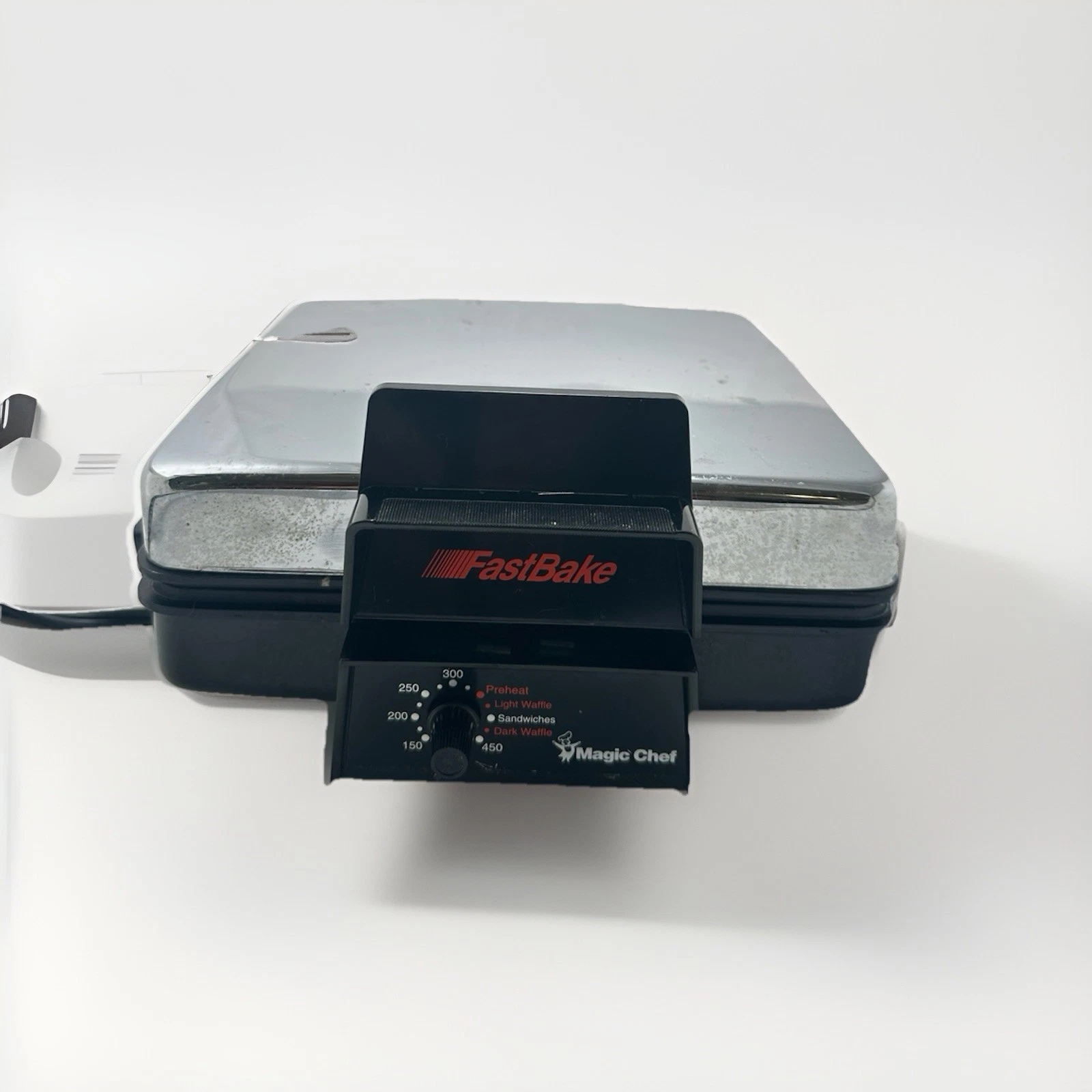 VTG Magic Chef Waffle Maker Griddle M420 Reversible Fast Bake Electric Tested