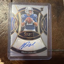 2025 Panini Select Riley Leonard Rookie Signatures Silver Prizm #RSI-RLD