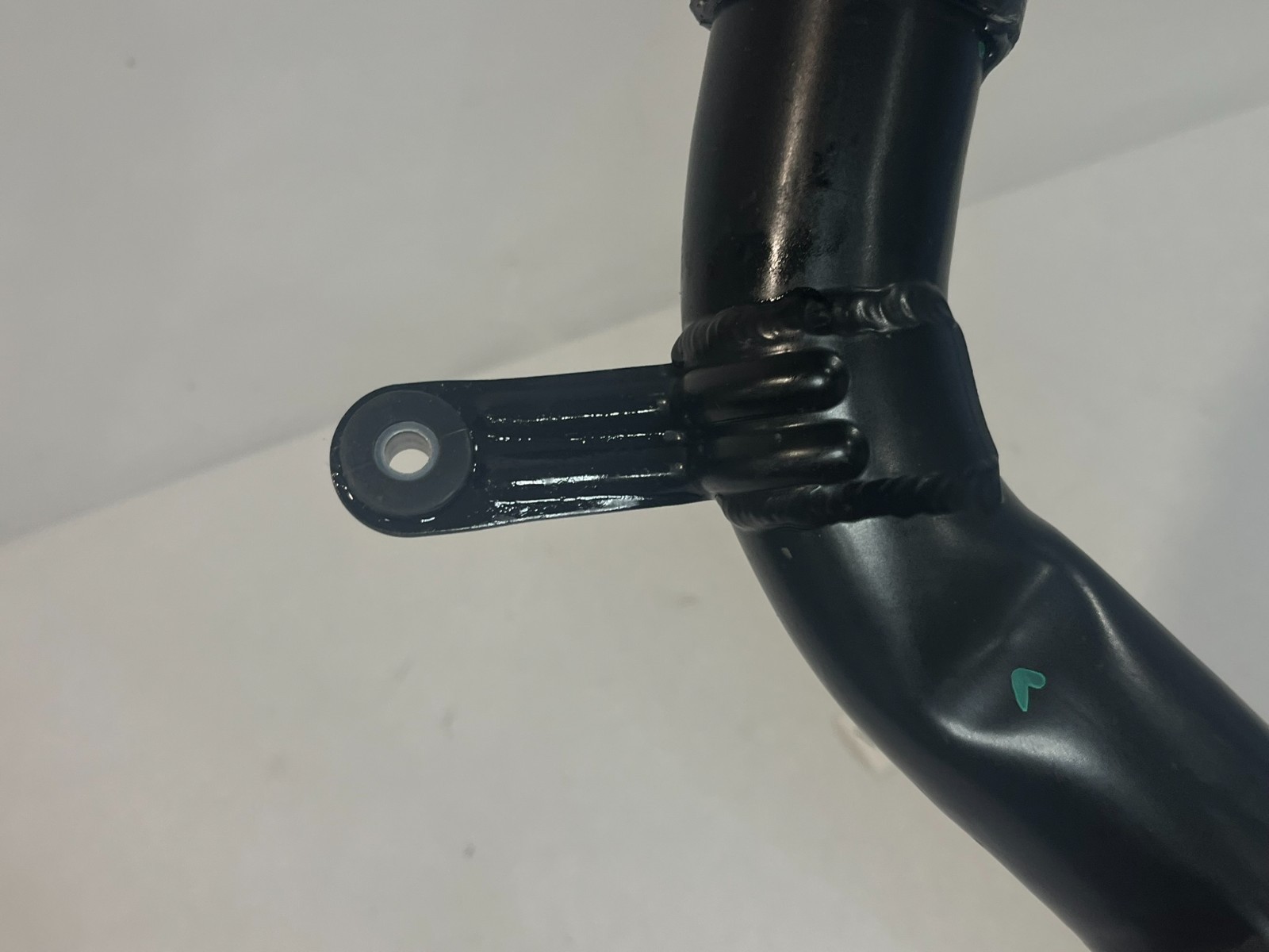 Maserati Ghibli Front Sleeve P/N 670004878