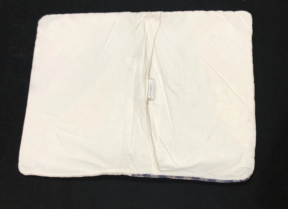 FIELD DAYS Almohada Estándar Acolchada Niños Falsa Fútbol Universitario Deportes Bordada Foto 2 de 4