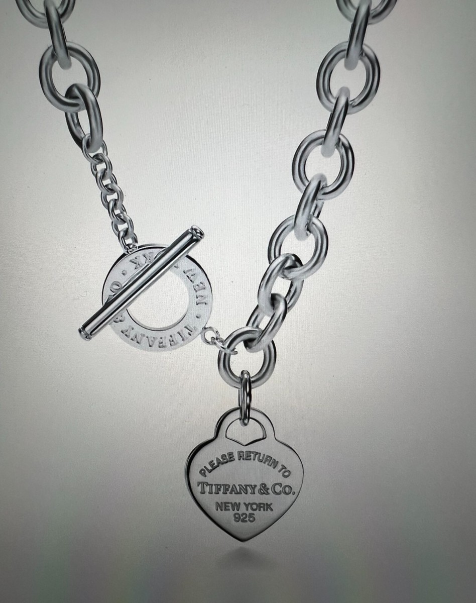 Return to Tiffany Heart Tag Toggle Necklace 16 Excellent Condition