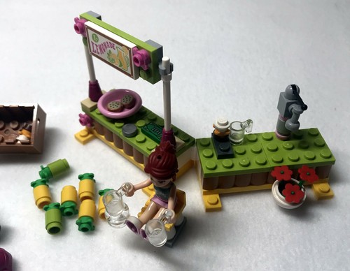 Lego Friends 31027 Mia's Lemonade Stand mini figure scooter prep station table - 第 3/4 張圖片