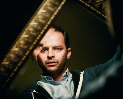 NICK KROLL  8x10 PHOTO *