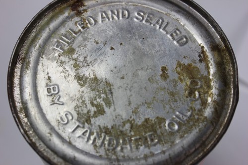 Early Standard Oil Company ISO-VIS Quart Motor Oil Can 20W Full Can - Picture 4 of 4