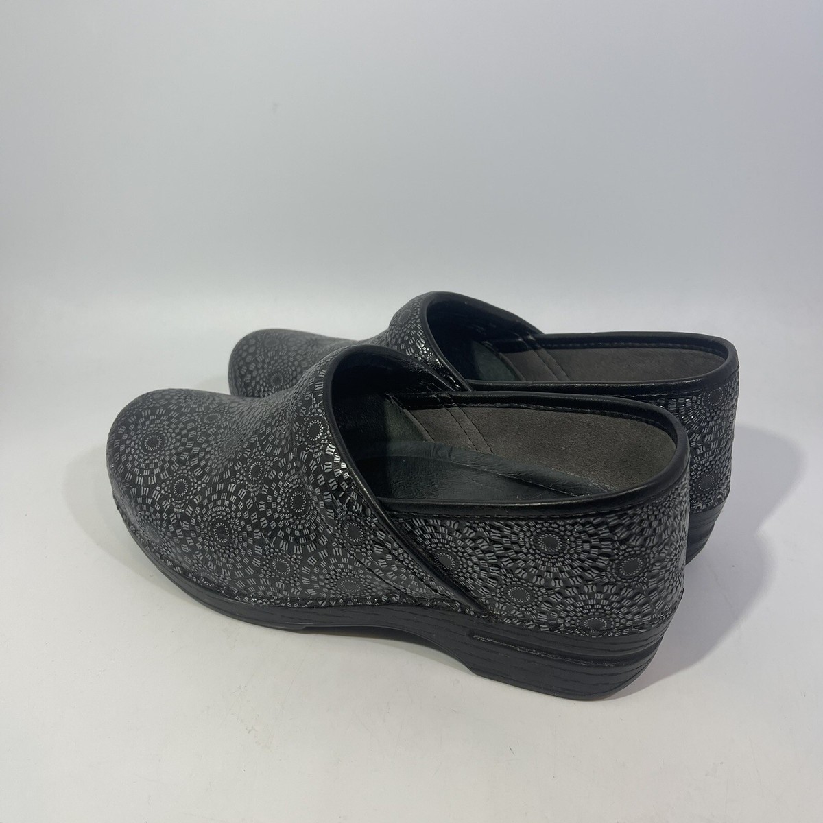 Dansko XP Womens Shoes Size 39 US 8.5 - 9 Black Silver Shiny Dansko XP Womens Shoes Size 39 US 8.5 - 9 Black Silver Shiny