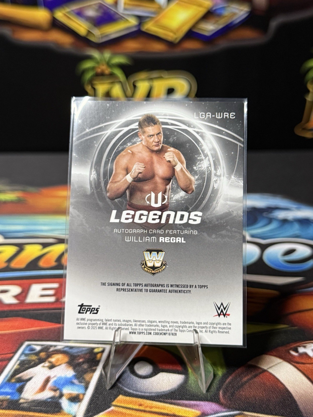 2025 Topps Chrome WWE Legendary Chrome Legends Autograph William Regal #LGA-WRE view 2