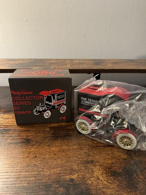 #ad Vintage Ertl Texaco 1905 Ford Delivery Car Bank $30.00
