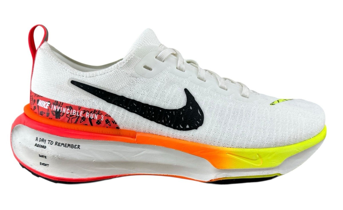 Nike Men's ZoomX Invincible Run Flying 3 Sneakers White