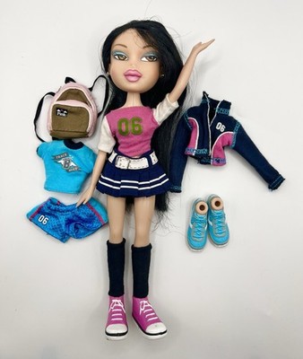 Bratz Kumi Class 1st Edition Puppe komplett komplett mit beiden Outfits & Zubehör
