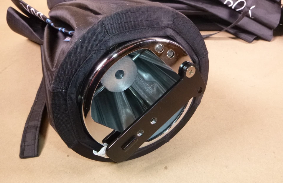 Interruptor Westcott Rapid Box Octa-S Softbox 26" (a uno le falta la pantalla) Foto 4 de 4