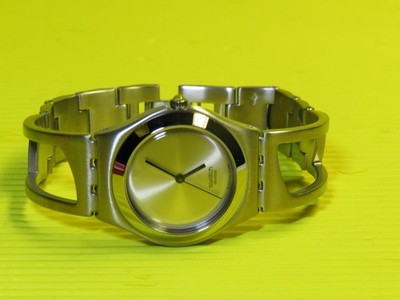 Swatch Irony Medium - WAVELET - YLS126G in NEU & OVP