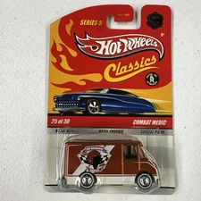 2009 Hot Wheels Classics Series 5 Copper Combat Medic (CHASE) HTF