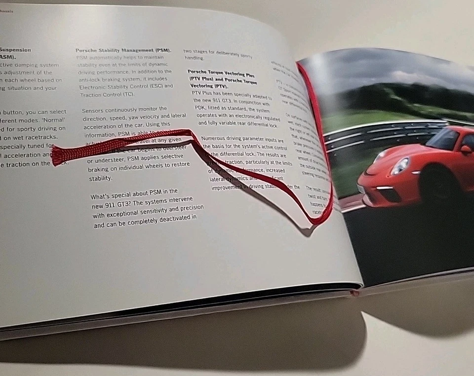 Porsche 911 GT3 диапазон брошюра марта 2017 английский текст в твердом переплете - Изображение 4 из 4