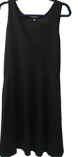Elegant Soft Comfy M Black Sleeveless Pullover Women's Dress with side pockets