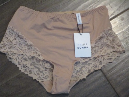 PRIMA DONNA MAGNOLIA HOTPANTS PANTIES IN LIGHT TAN SIZE MEDIUM (UK)