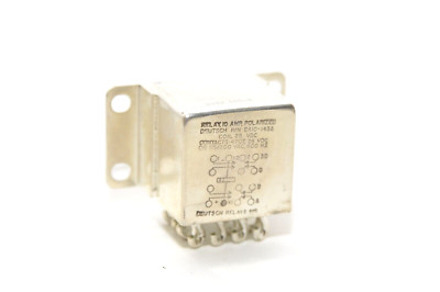 MIL spec Relay made by Deutsch type E410-143A, 10 A / 4PDT / 28 VDC, sealed, NOS
