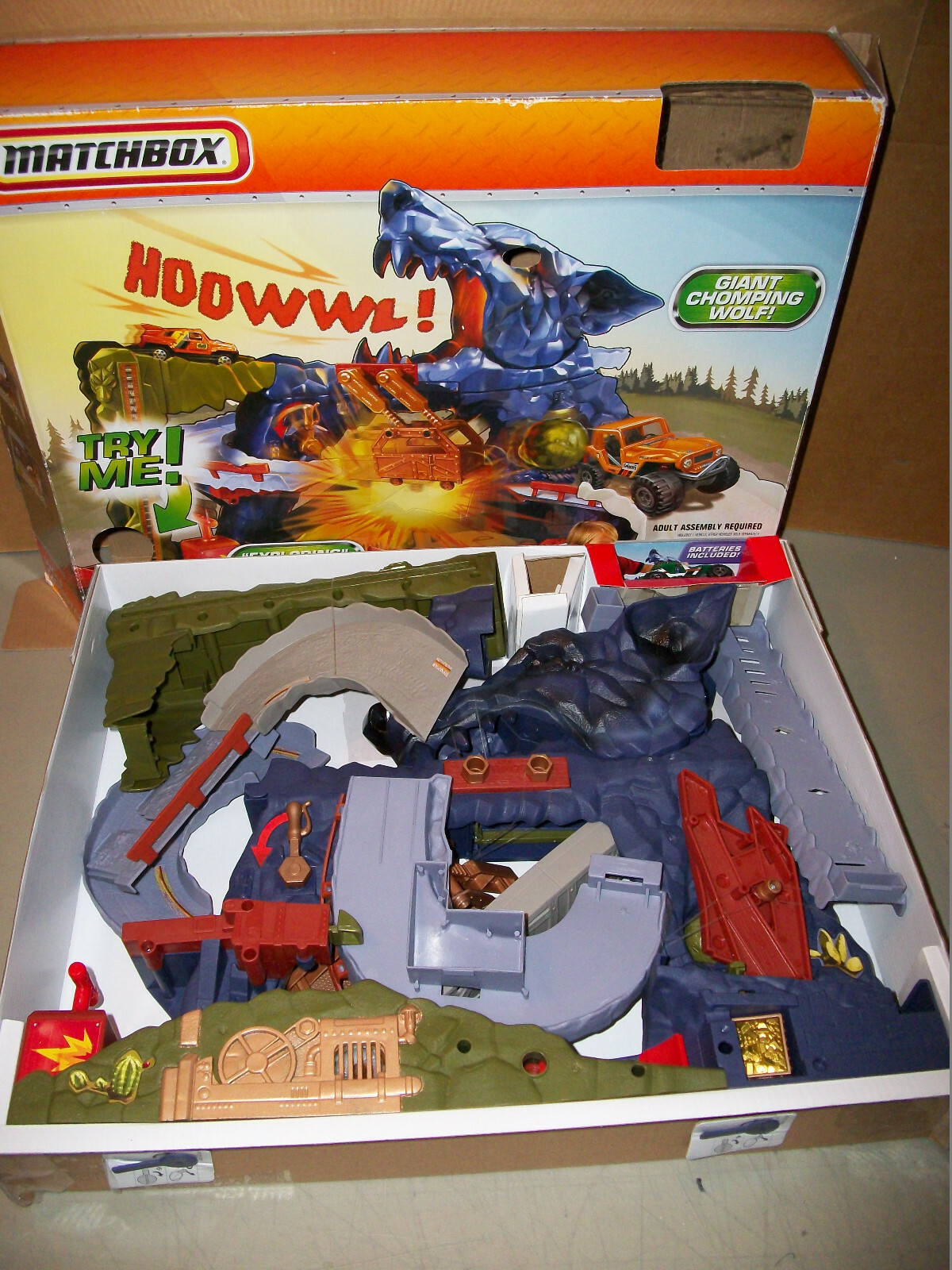 Matchbox 2009 Wolf Mountain A Mountain Adventure Playset Retired eBay