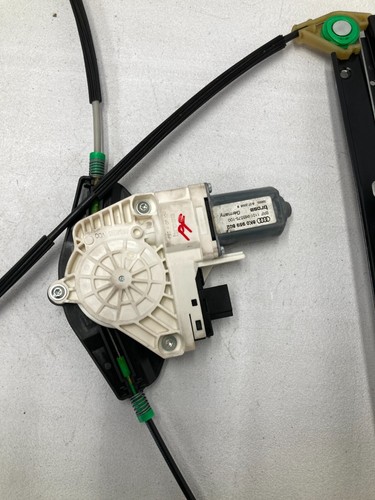09-11 Audi A4 Premium Plus Passenger Right Front Window Regulator w/ Motor OEM - Picture 2 of 14