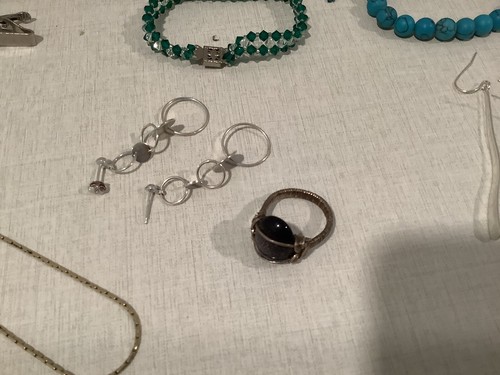 Group Of Vintage Estate Costume Jewelry Lot. Fresh To The Market. Perfect - Picture 9 of 9