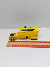 Super Megaforce  Legendary Megazord Super Mega Wheeler / Yellow Zord Only H3