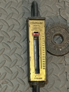 Chatillon Type 160 Spring Scale &  Gauge, 300 lb