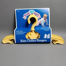 Vintage Baby King Baby Clothes Hangers w/ Handy Hooks Clown Bear Yellow 1991 NOS