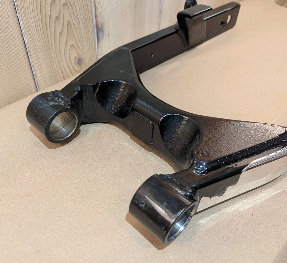 Harley Davidson Dyna Super & Wide Glide Low Rider Rear Suspension Fork Swingarm - Image 2 of 4