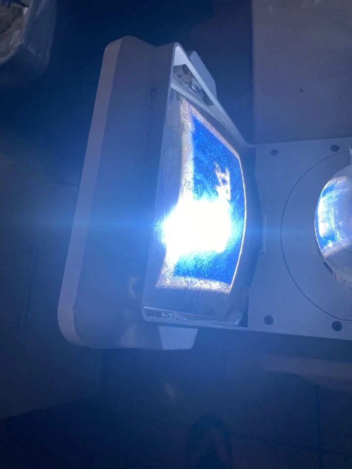 Smart LightRaise 40wi Projector SLR40wi PC 3D Ready Ultra Short Throw W/ Spots - Image 4 of 4