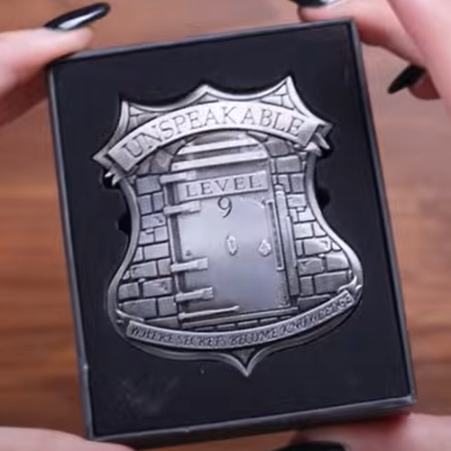 Wizarding Trunk Harry Potter Ministry of Magic Unspeakable Level 9 Badge cosplay - Picture 2 of 3
