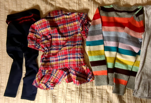 Vintage Now Girls Clothes Lot- Size 5-7 Dresses, Tops+ Gap, Lauren, Disney+ - Picture 8 of 9