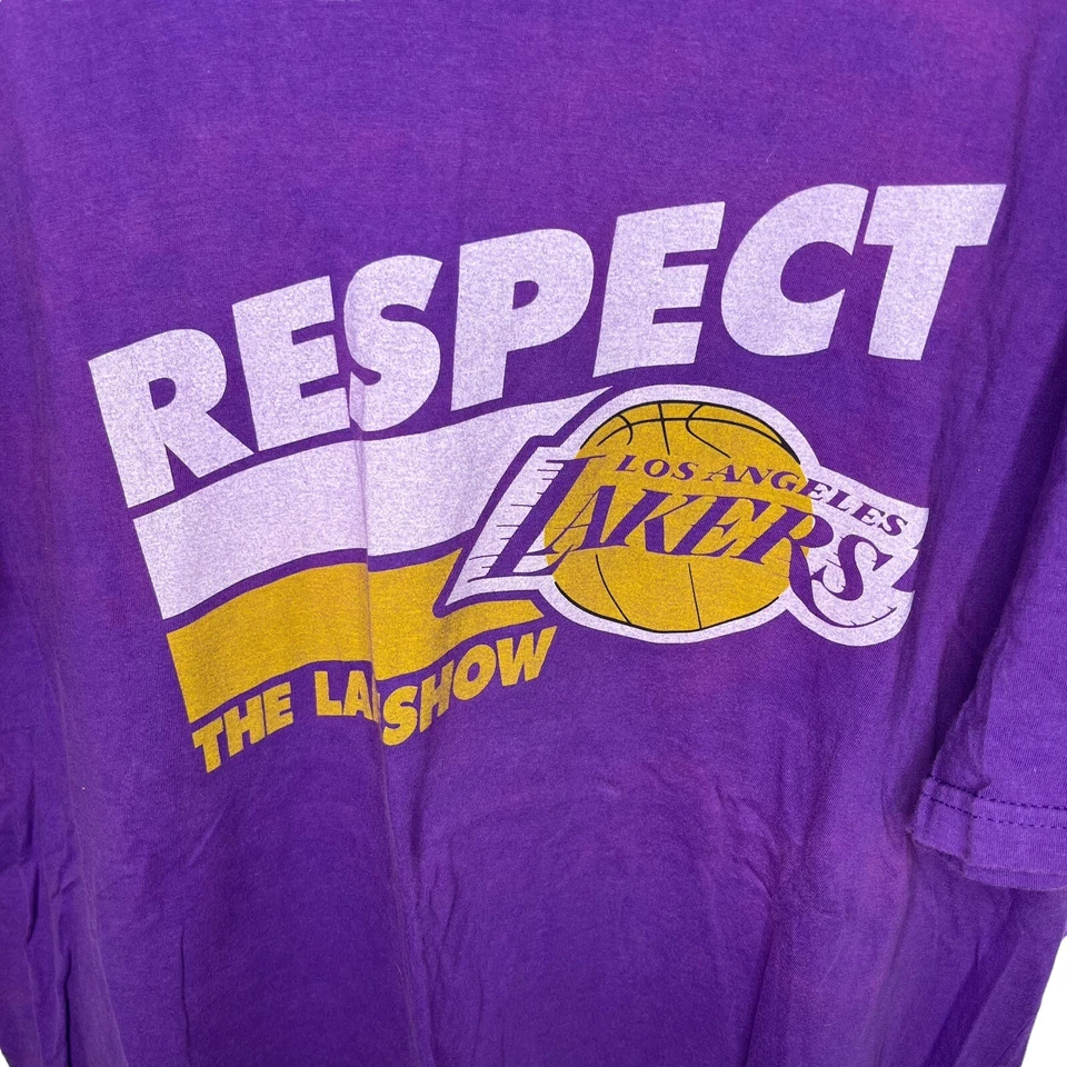 Camiseta Los Angeles Lakers XXL Majestic Select Púrpura Respect The Lake Show RARA Foto 4 de 4