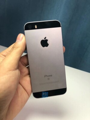 90%N ew Apple iPhone SE-16GB/32GB/64GB-All colors IOS Fully