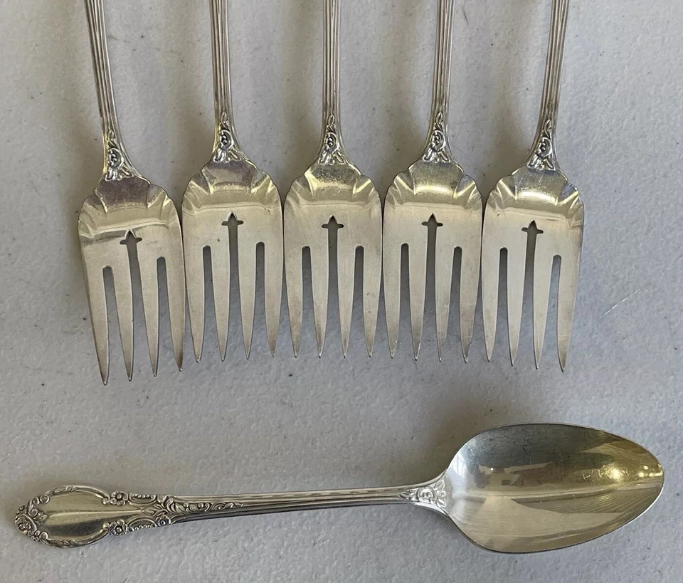 Tenedor de postre para ensalada 6 piezas ENCHANTMENT también conocido como Londontown 1952 1881 Rogers Oneida cuchara Foto 3 de 4