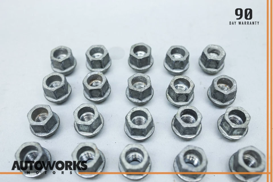 04-09 Juego de 20 pernos de tuerca de llanta delantera y trasera Cadillac XLR OEM Foto 3 de 4