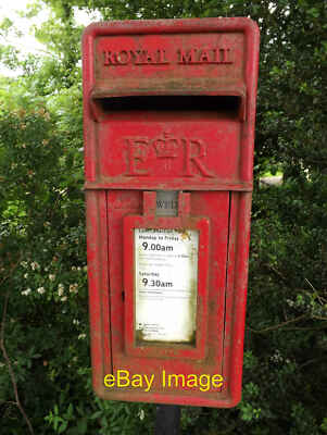 Photo 6x4 Wards Farm Postbox Bobby Hill 4 c2016